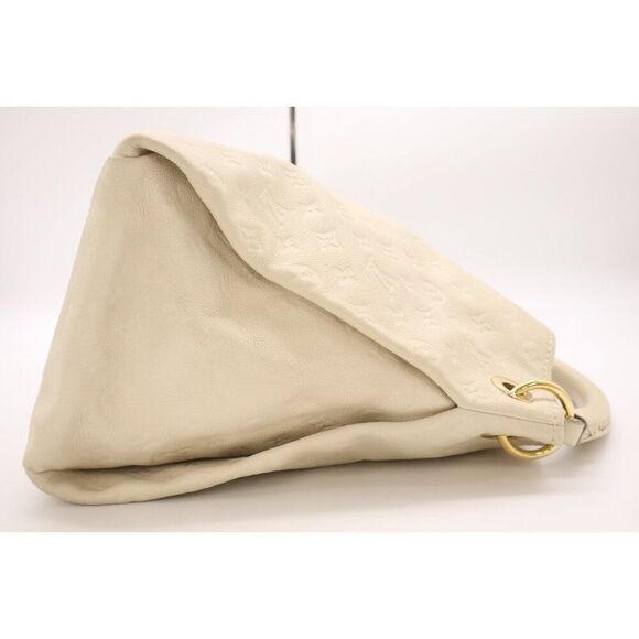 Gorgeous Louis Vuitton Artsy MM Monogram Empreinte Leather Tote in Ivory - Picture 4 of 10